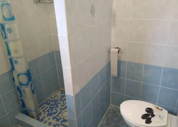 Hannah - Relax Dom Pod Orechom I4